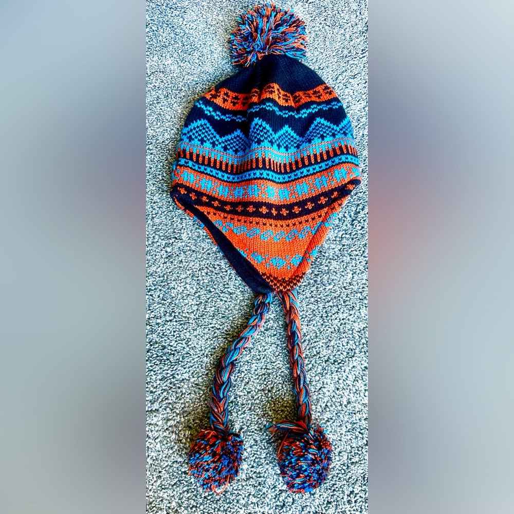 D&Y | Knit Hat in Orange and Blue | big kids/small adult | unisex | like new - Picture 3 of 17